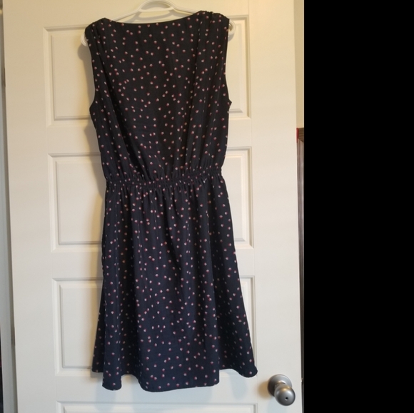 Sleeveless navy print summer dress with pockets - Picture 2 of 4